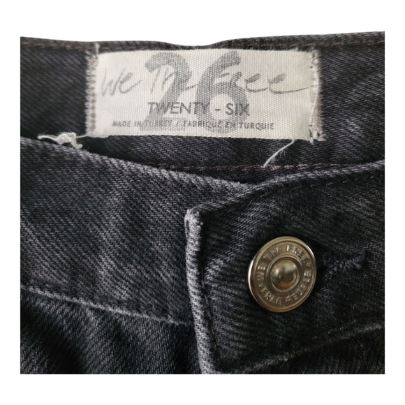 💕We the free distressed straight ankle pants Size 26 - Picture 3 of 3